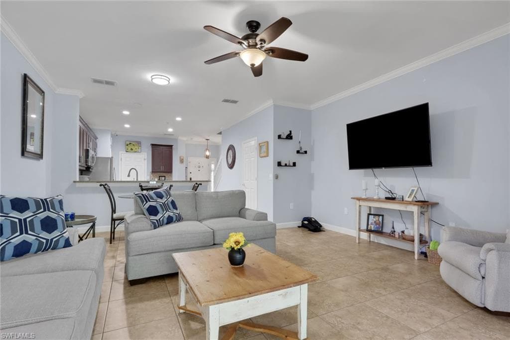 1289 Oxford LN 228-8