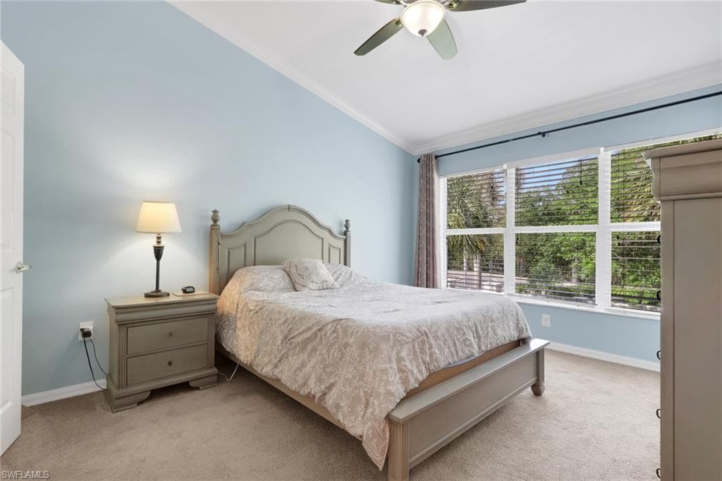 1289 Oxford LN 228-17