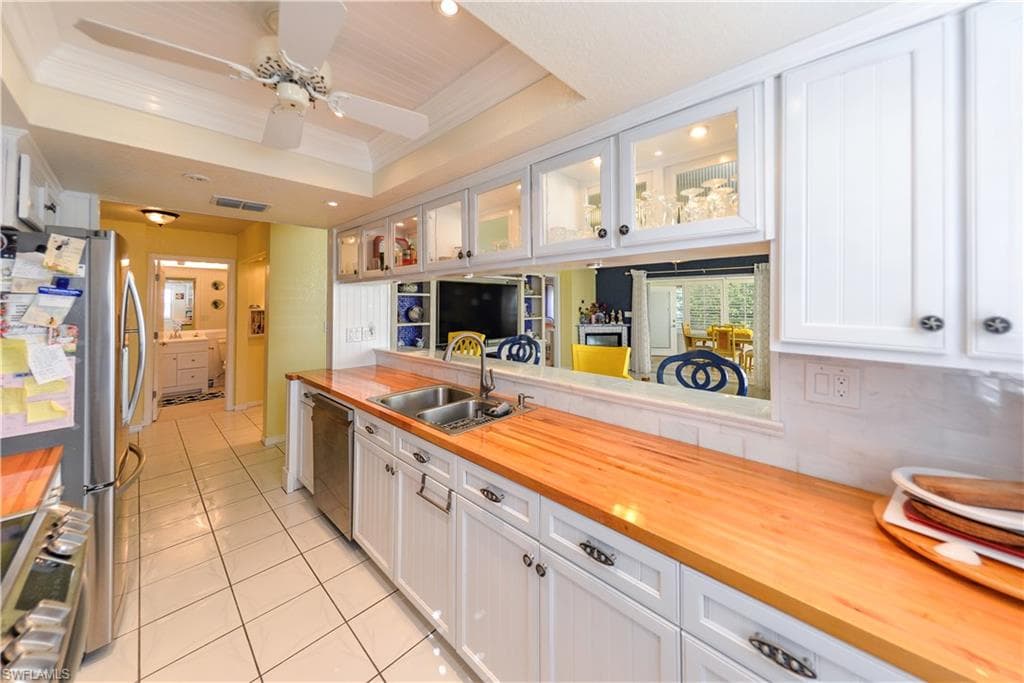 22161 Tallwood CT 706-17