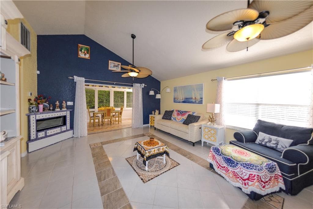22161 Tallwood CT 706-24