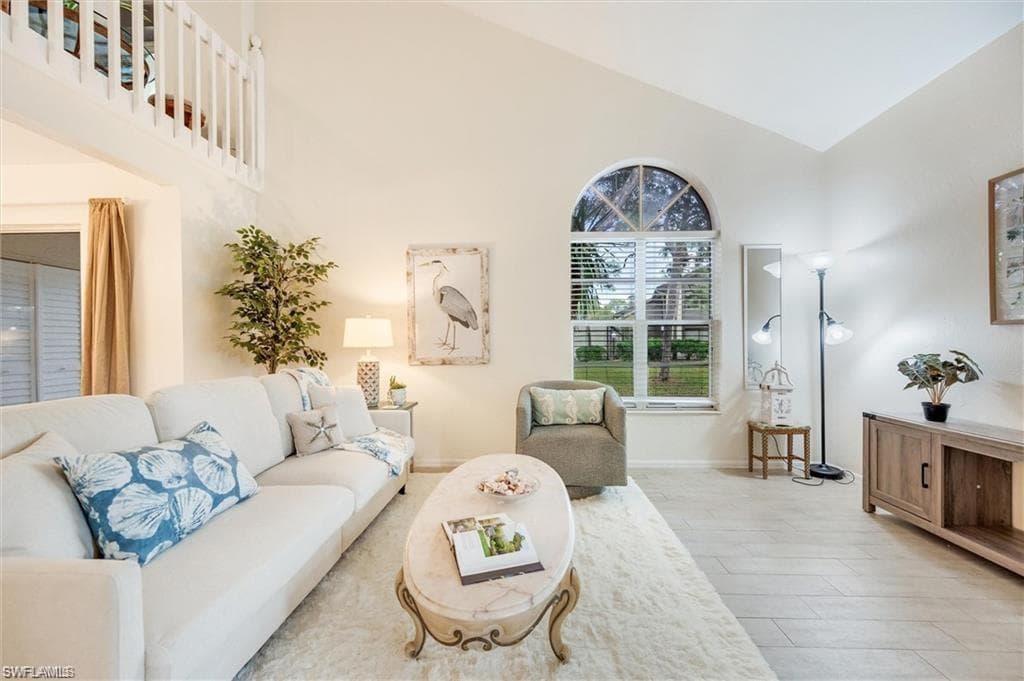 940 Augusta BLVD D939-3