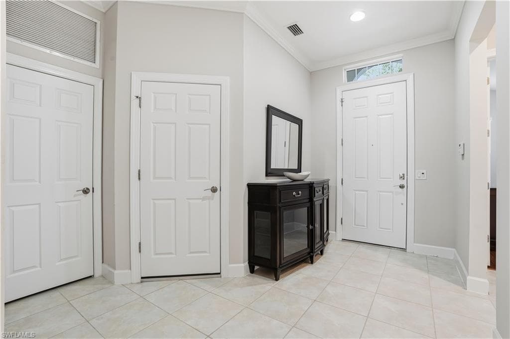 9328 Fieldstone LN-3