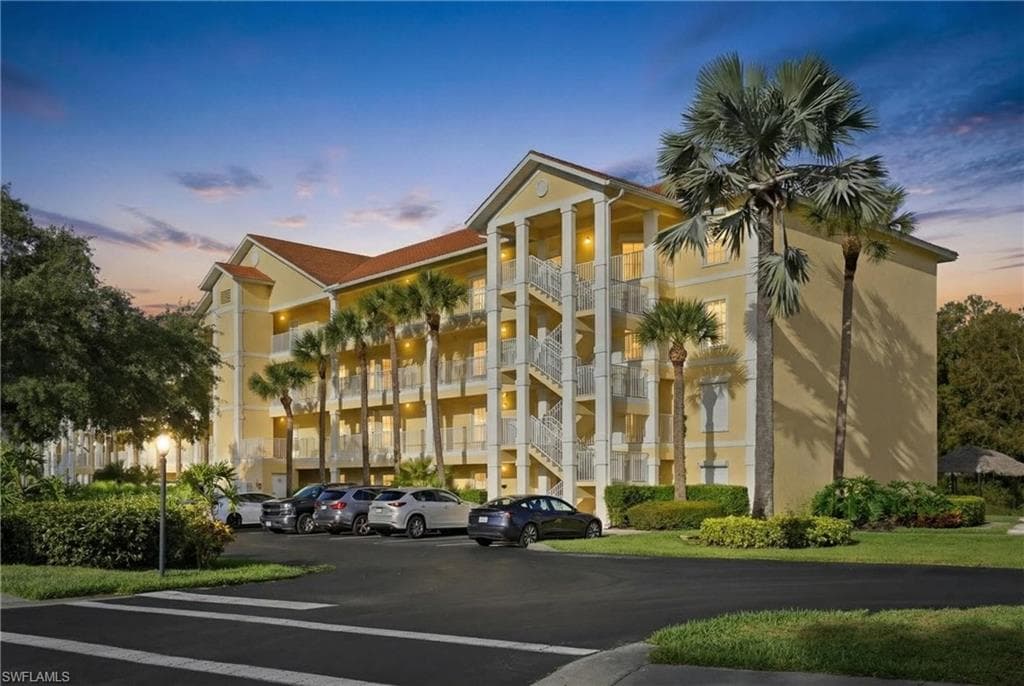 9175 Celeste DR 204-2