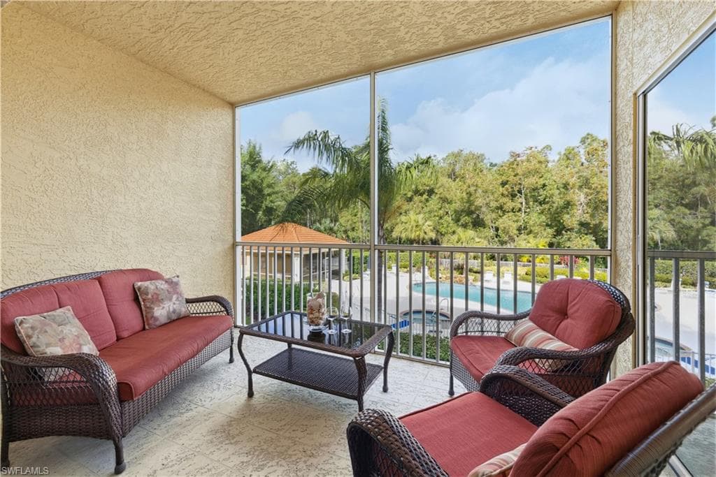 9175 Celeste DR 204-26