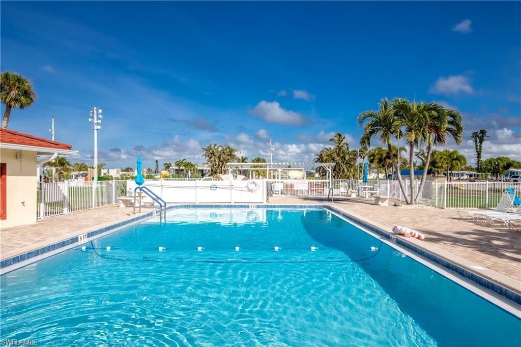 7144 Ladyfish DR-5