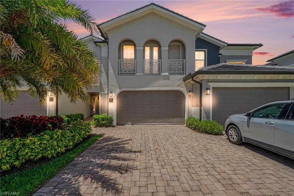 21584 Baccarat LN 103-1