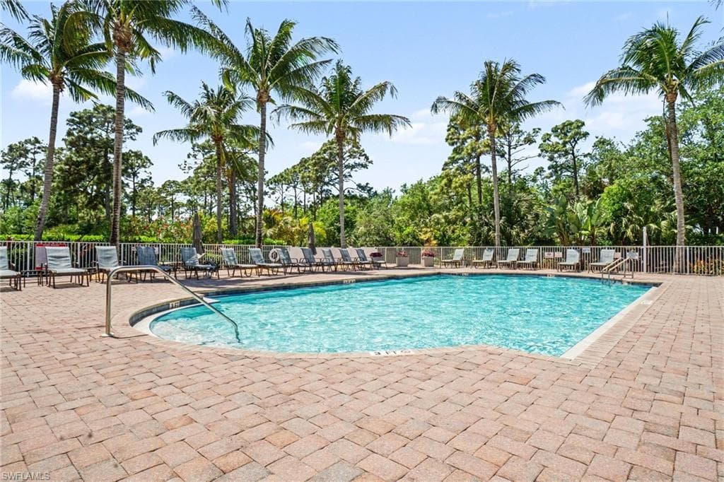 21584 Baccarat LN 103-33