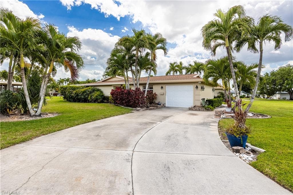 1460 Tredegar DR-4