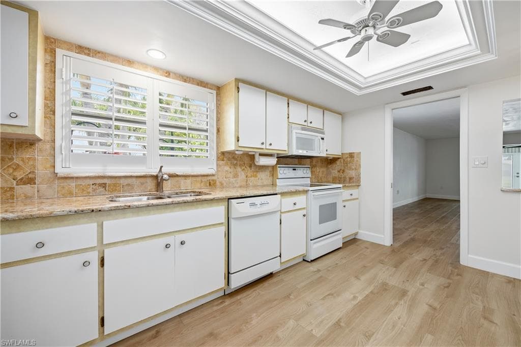 1460 Tredegar DR-12