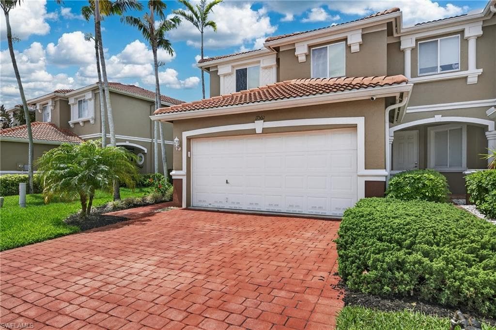 17560 Brickstone LOOP-26