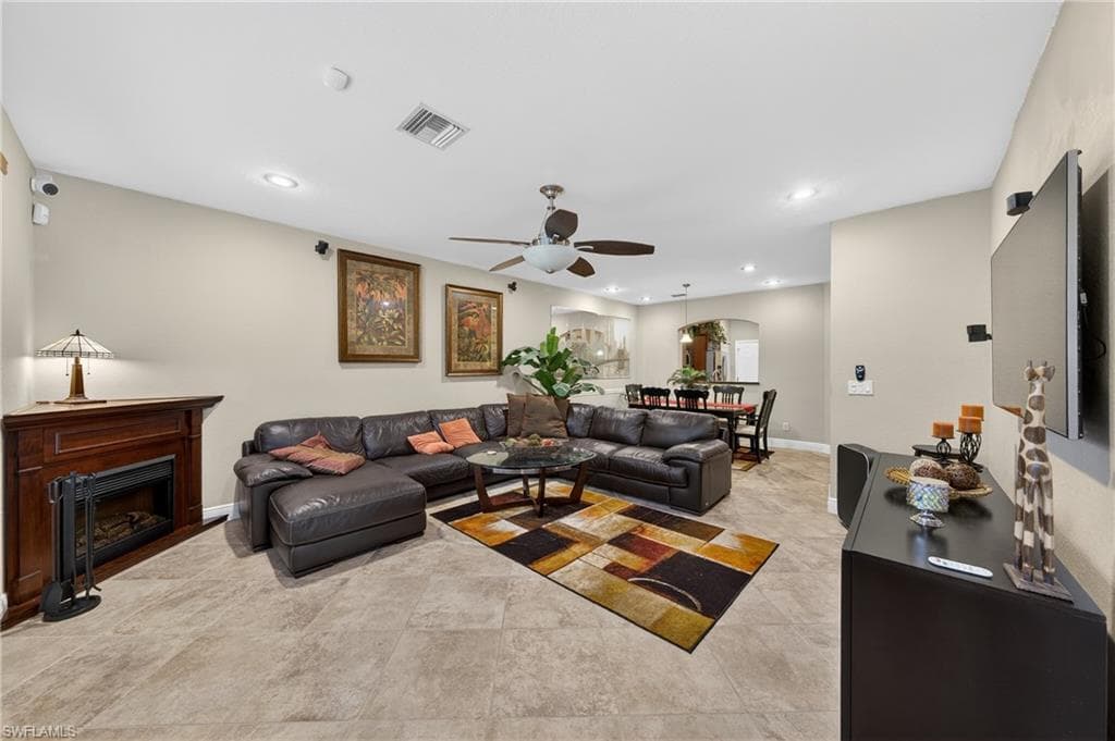 17560 Brickstone LOOP-1
