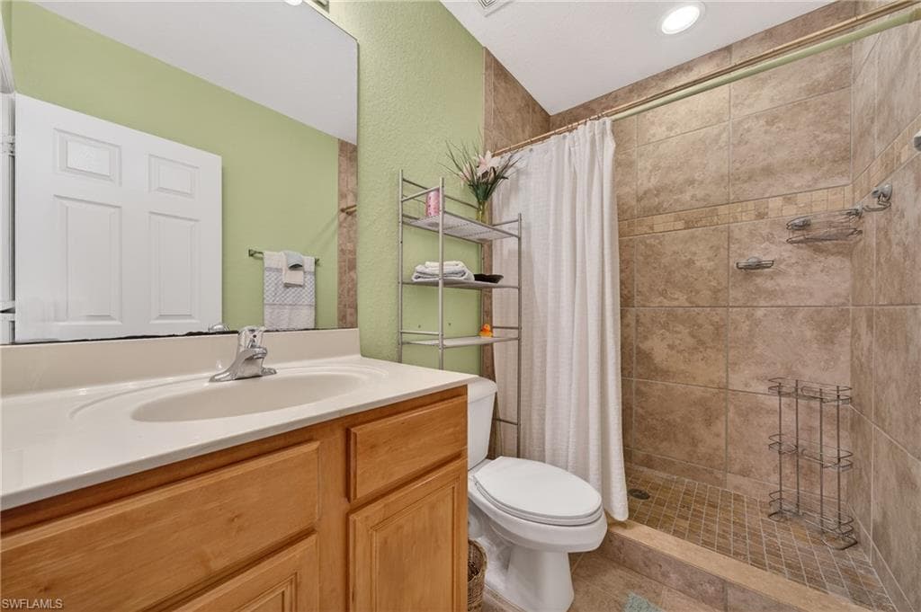 17560 Brickstone LOOP-19