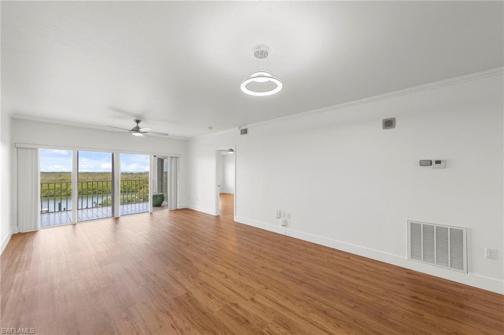13105 Vanderbilt DR 502-11