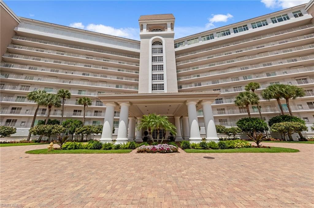 13105 Vanderbilt DR 502-2