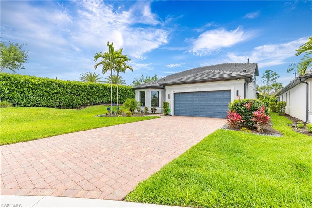 6678 Pennyroyal DR-38