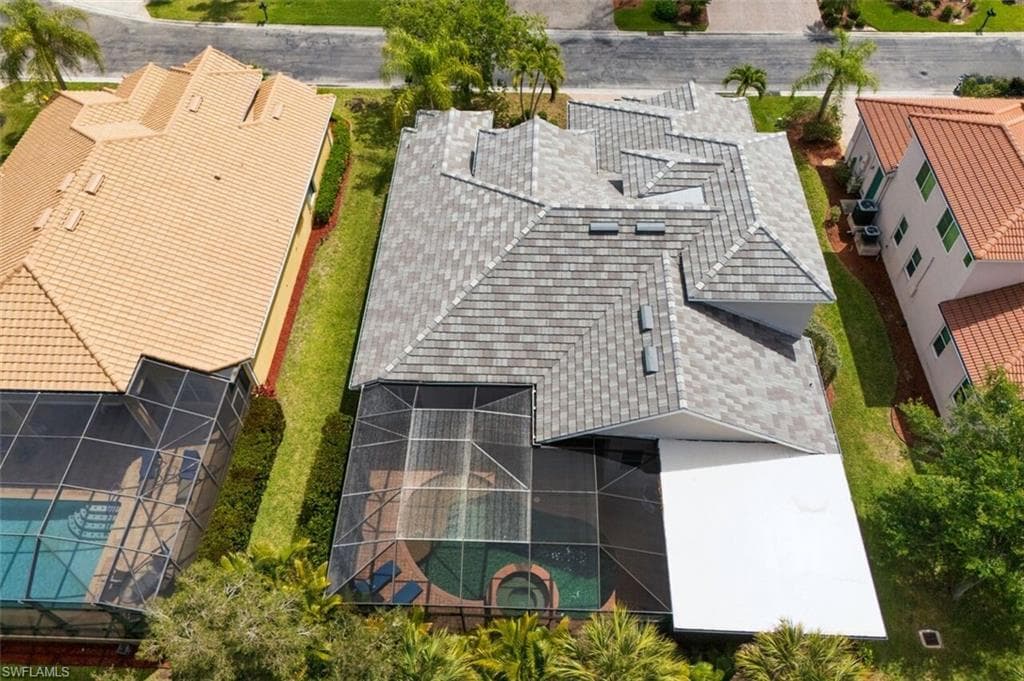 16018 Thorn Wood DR-37