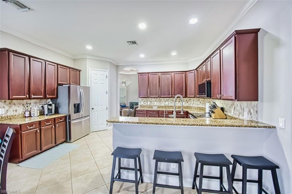 16018 Thorn Wood DR-14