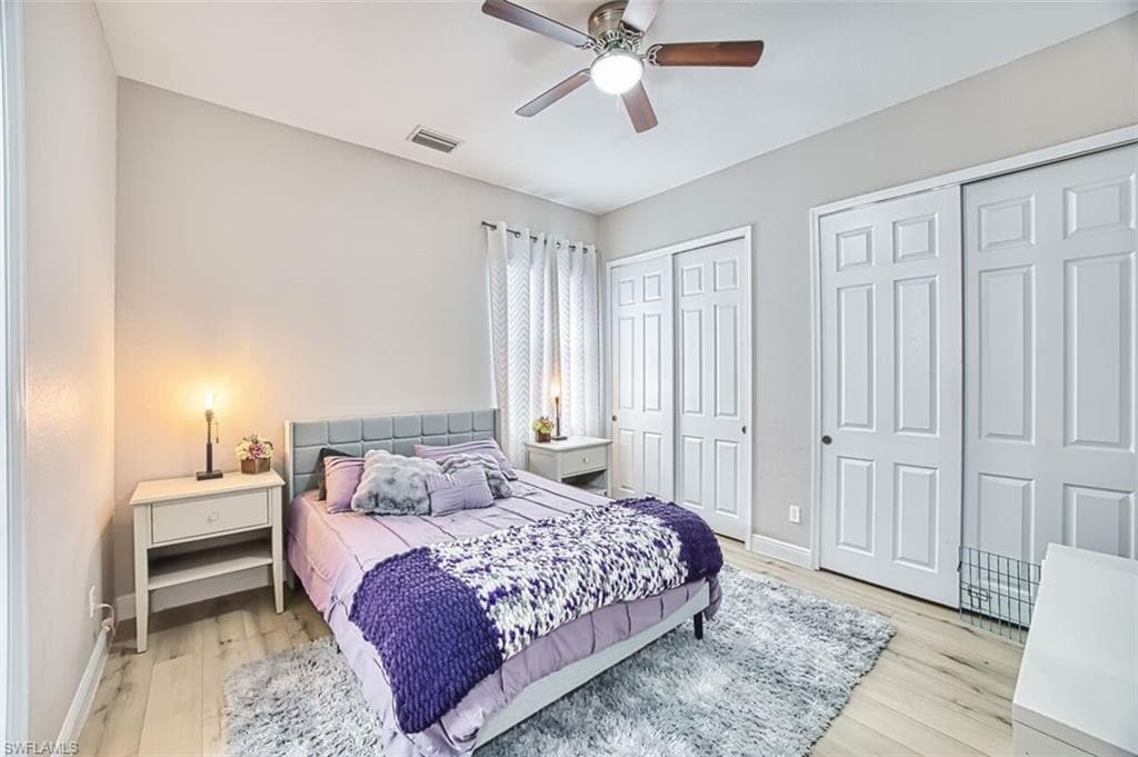 16018 Thorn Wood DR-24