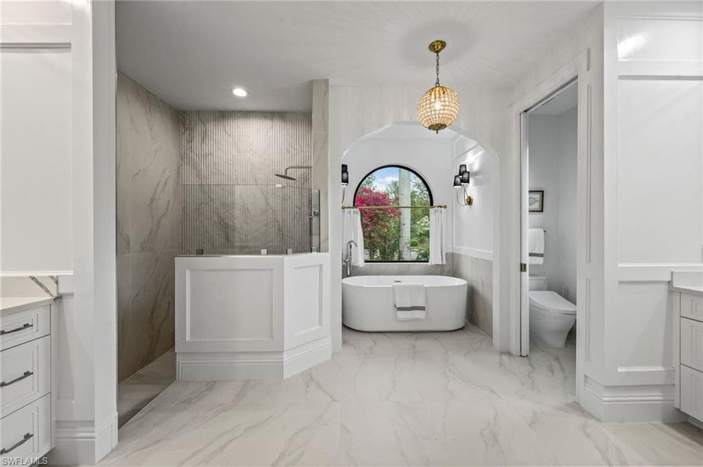 9833 Clear Lake CIR-25