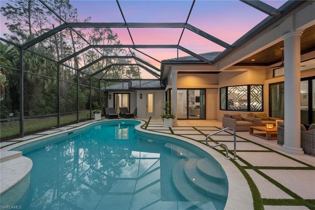 9833 Clear Lake CIR-44