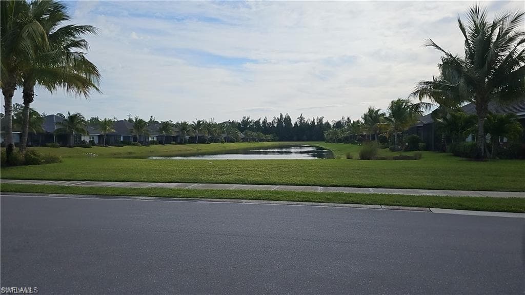 2305 Ariane DR-1