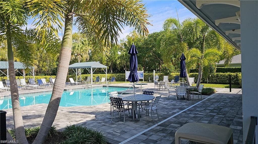 2305 Ariane DR-35