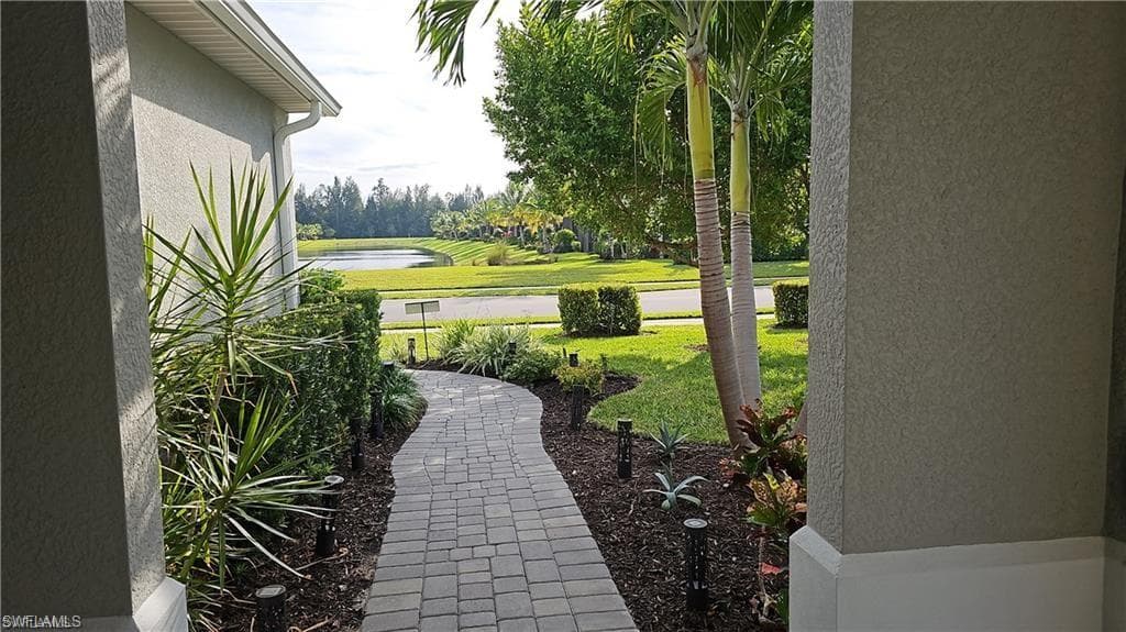 2305 Ariane DR-4