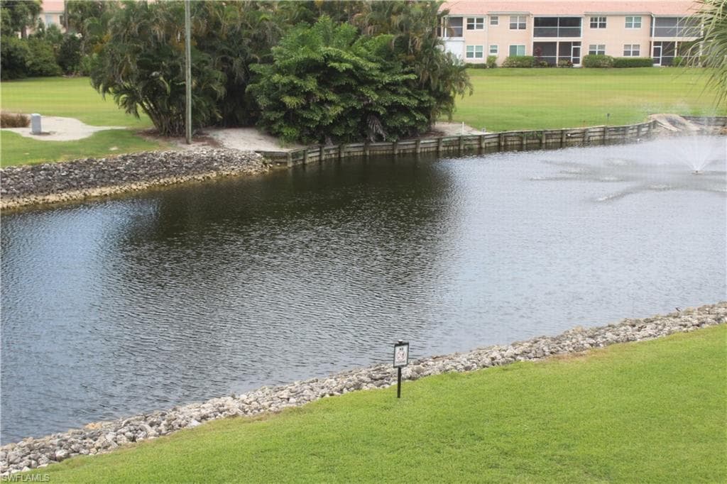 200 Forest Lakes BLVD 303-2