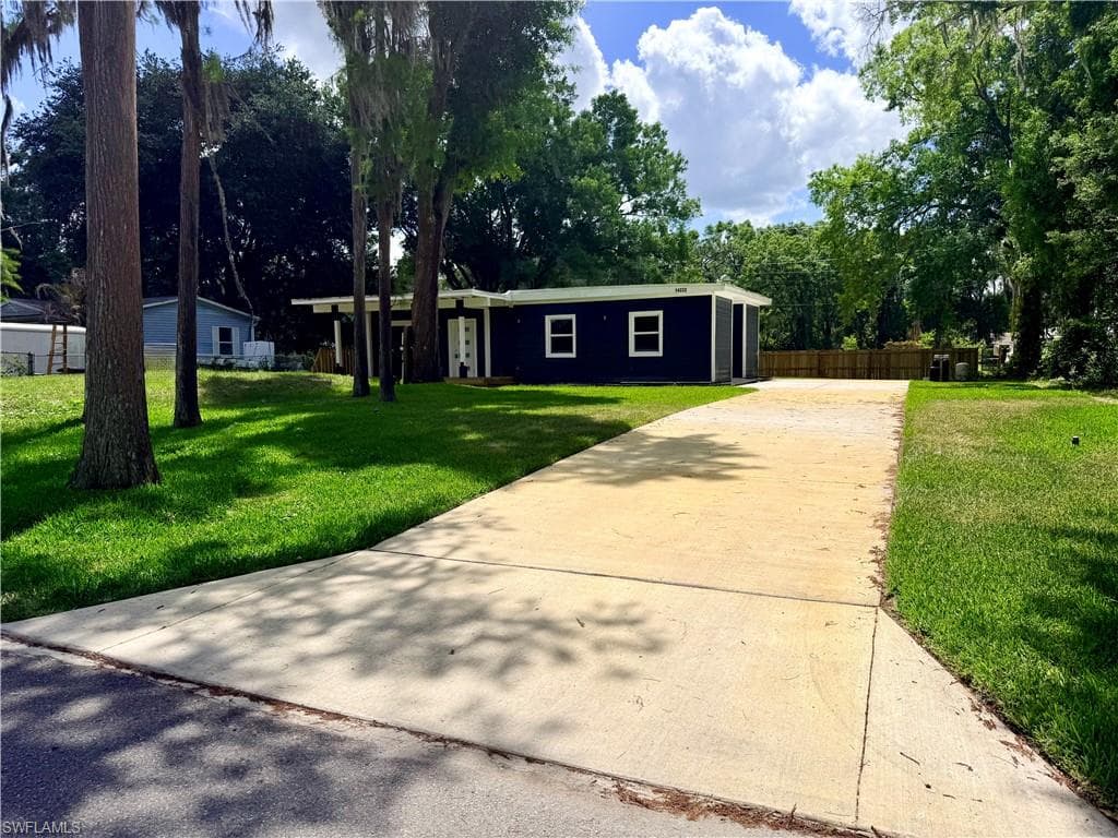 14232 Chisholm LN-4