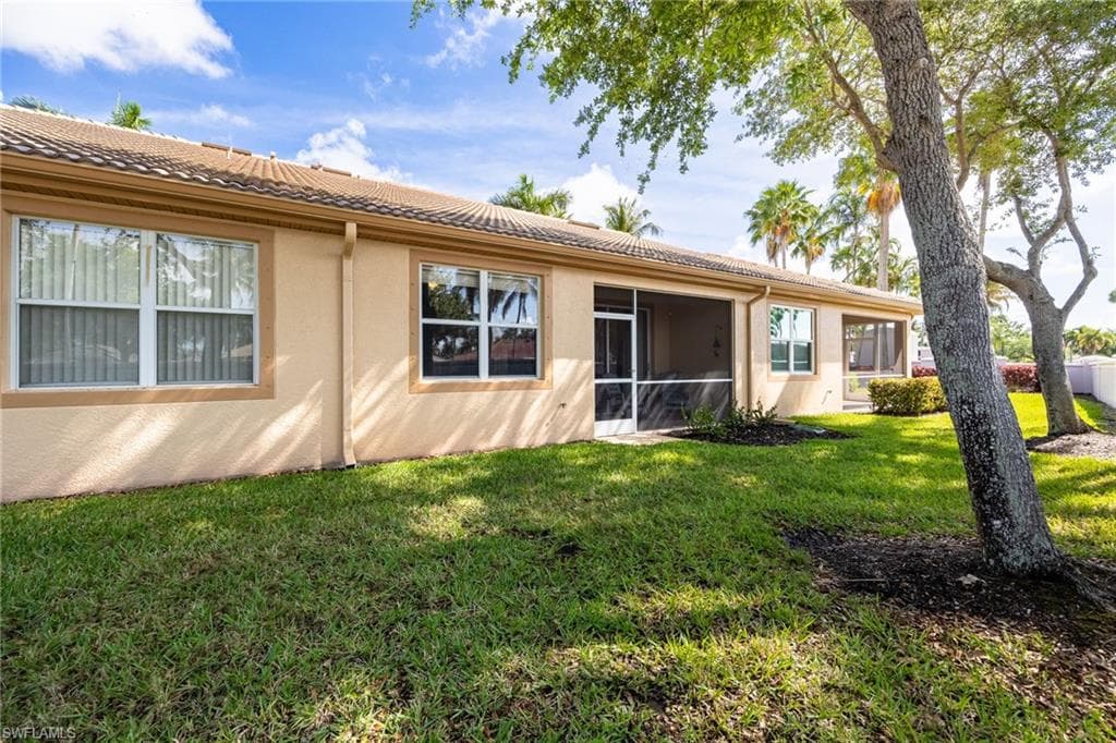 7900 Lake Sawgrass LOOP 4612-27