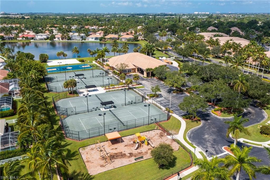 7900 Lake Sawgrass LOOP 4612-36