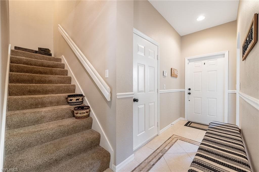 7900 Lake Sawgrass LOOP 4612-20