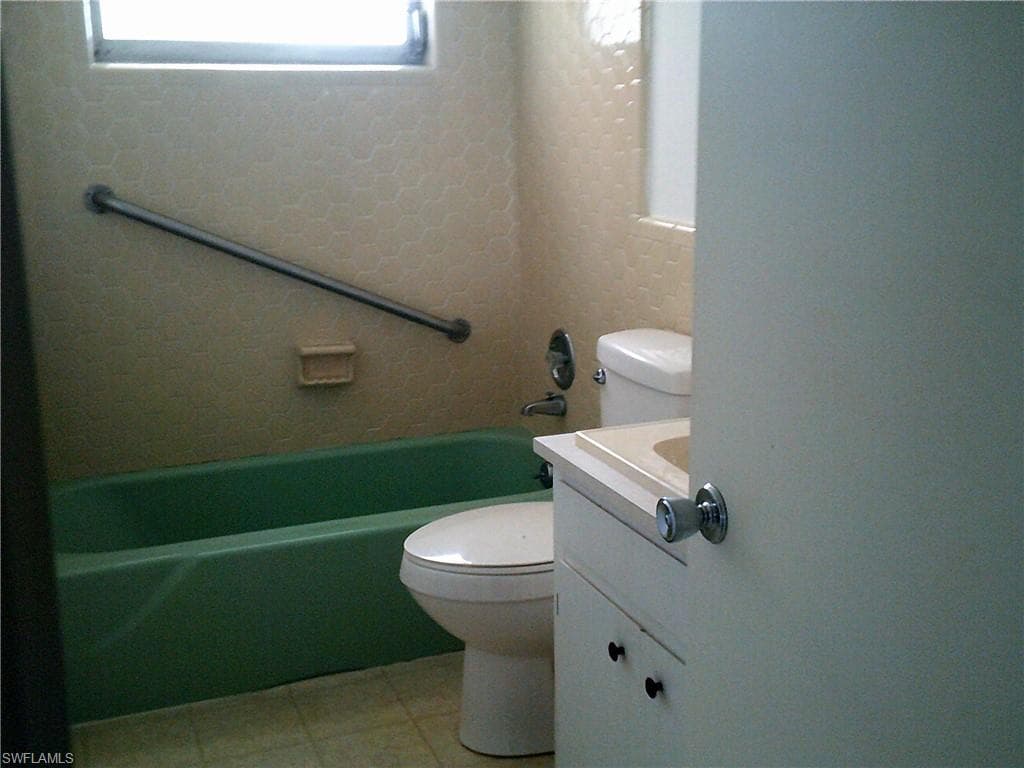 1405 Juddale ST E-11
