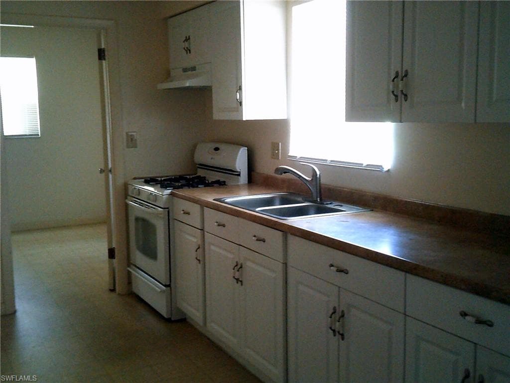 1405 Juddale ST E-7