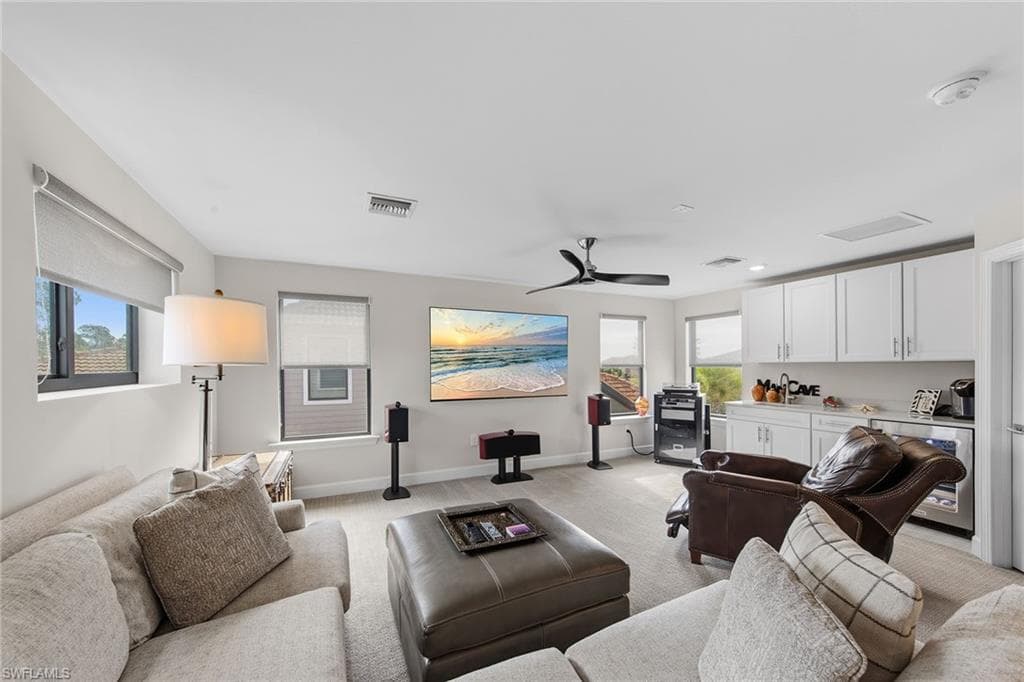 9607 Everglades DR-28