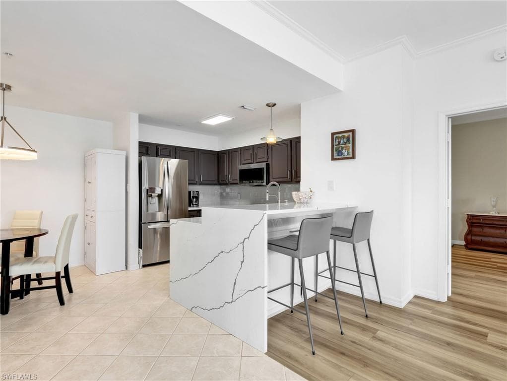 201 Arbor Lake DR 2-501-4