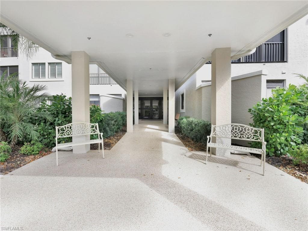 201 Arbor Lake DR 2-501-24