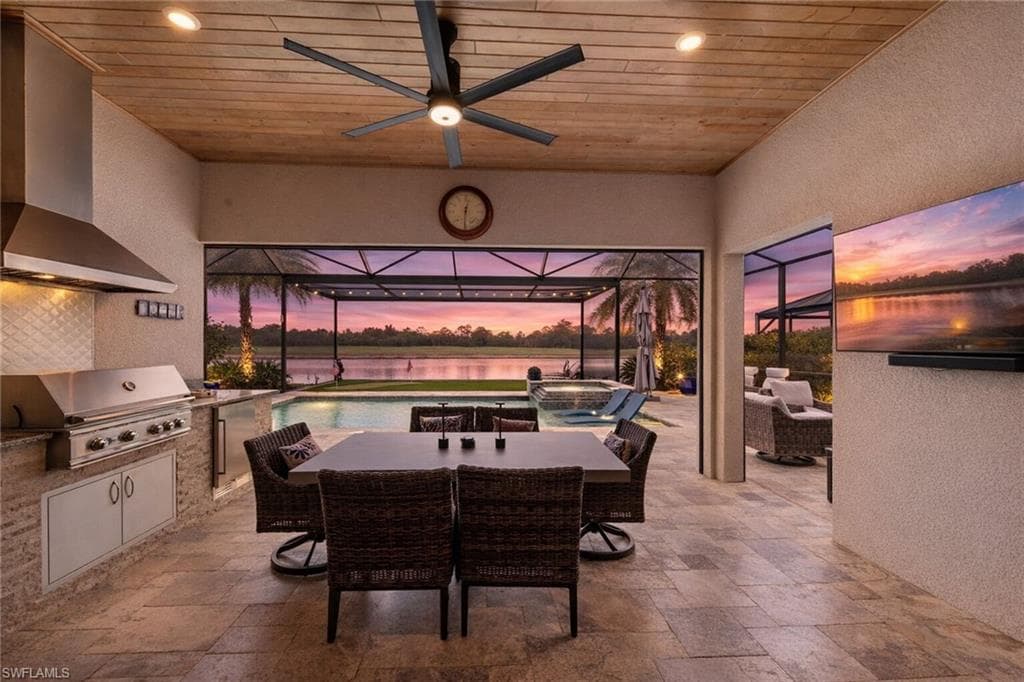 9573 Everglades DR-4