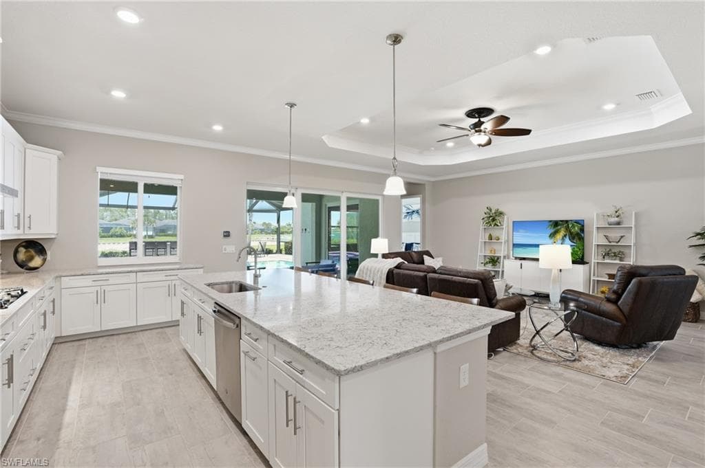 15248 Blue Bay CIR-12