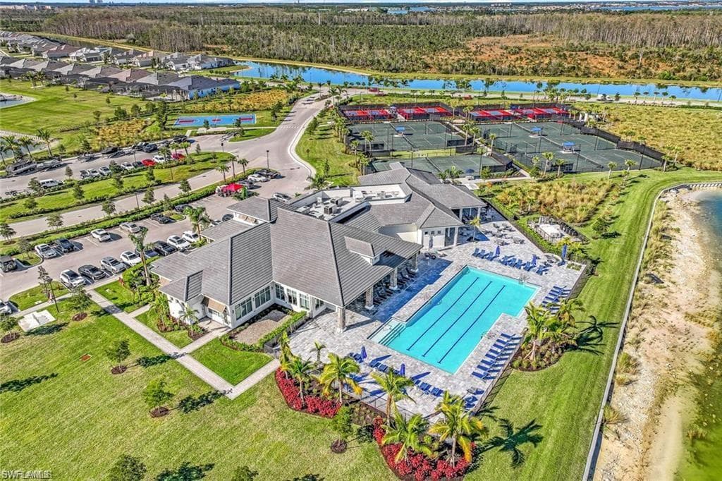 15248 Blue Bay CIR-42
