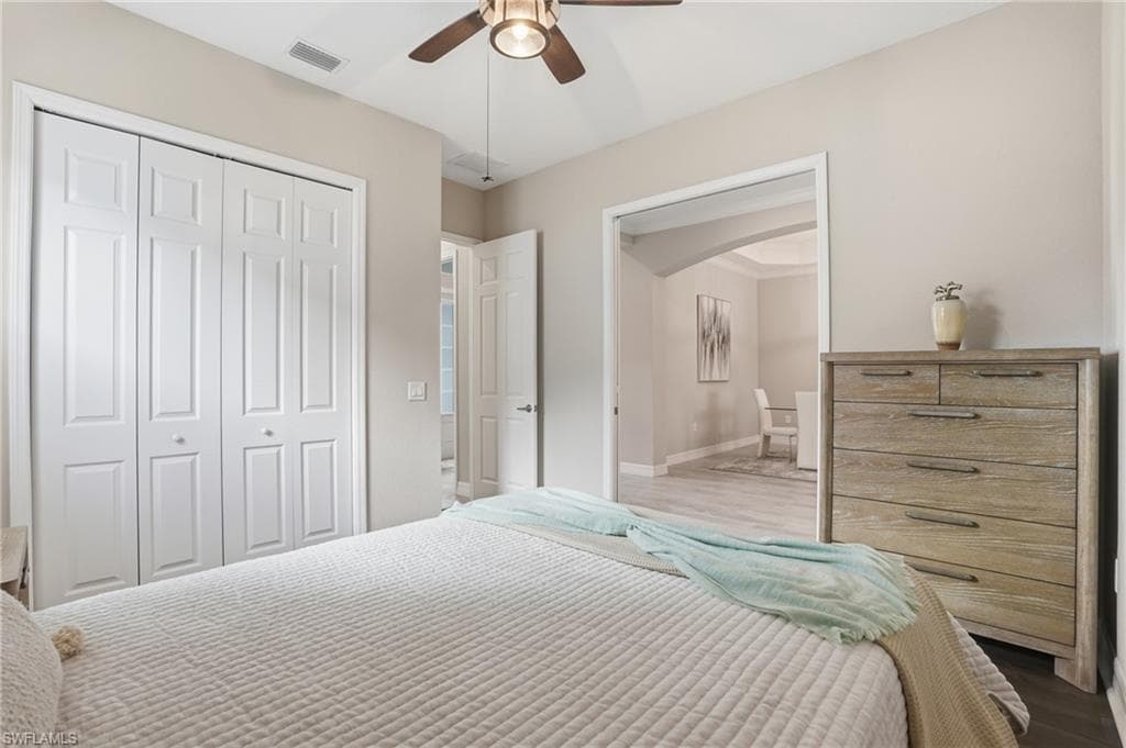 15248 Blue Bay CIR-21