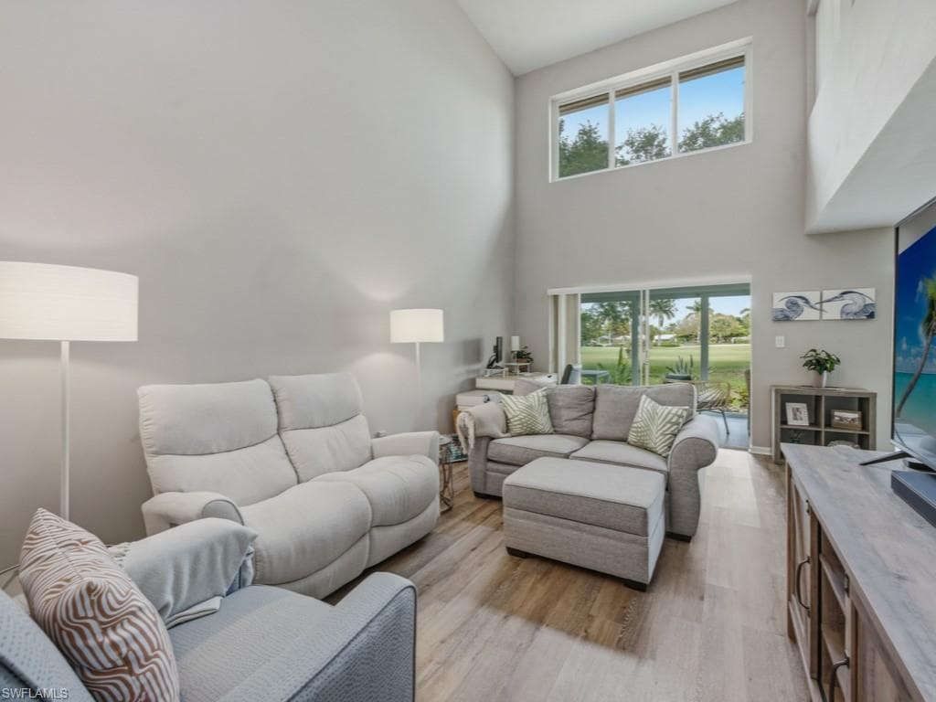 438 Bristle Cone LN 20-5