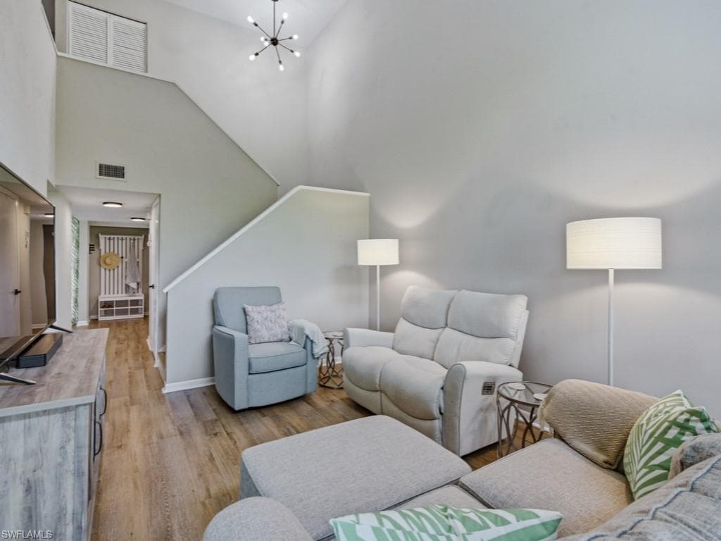 438 Bristle Cone LN 20-4