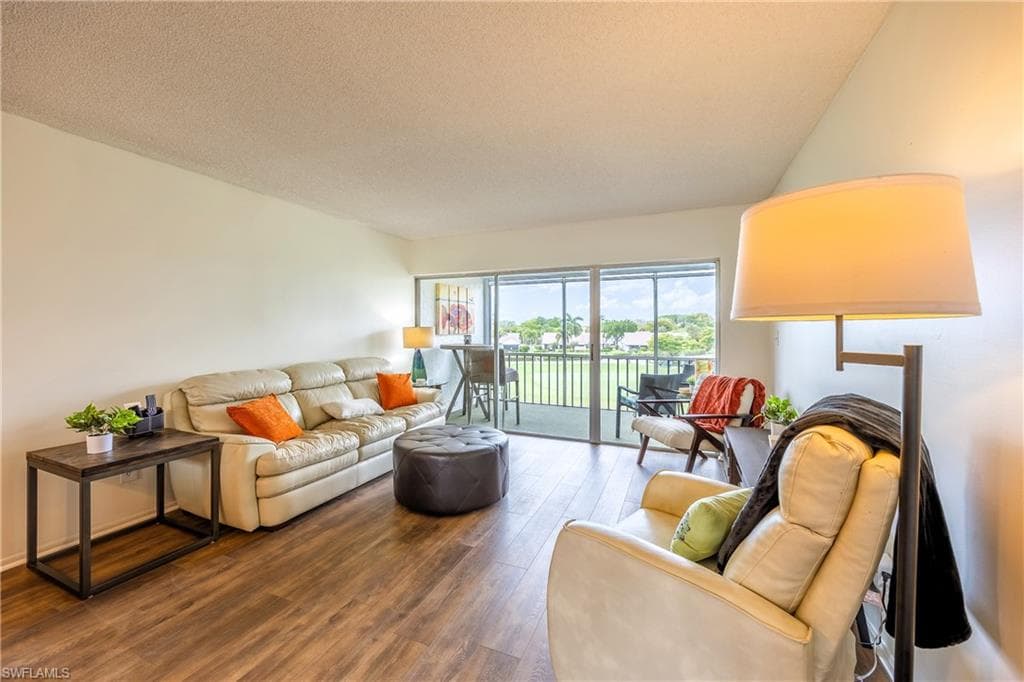6220 Augusta DR 309-10