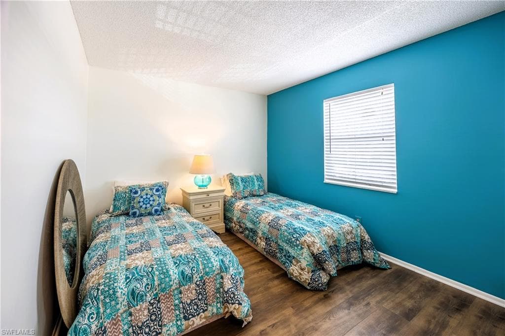 6220 Augusta DR 309-4