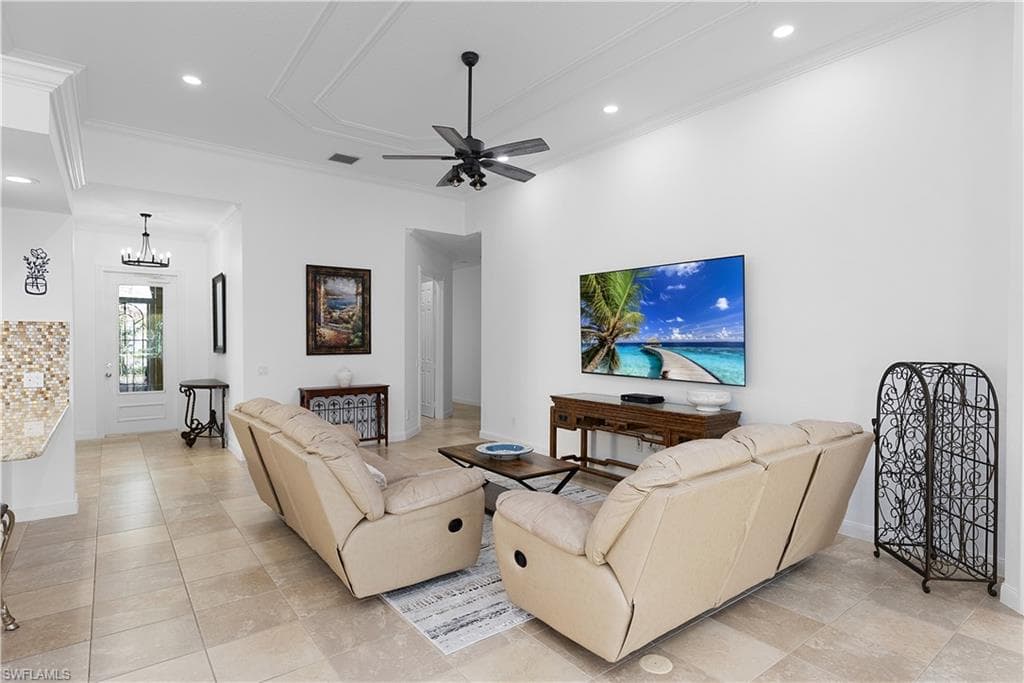 7983 Valentina CT-2