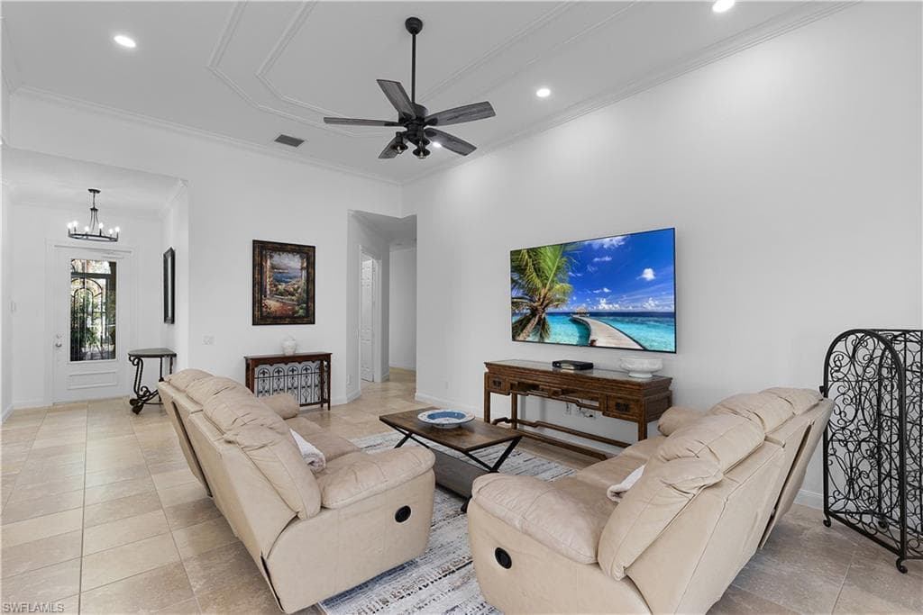 7983 Valentina CT-9