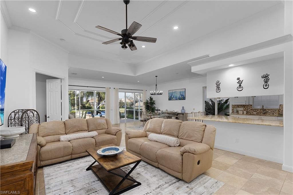 7983 Valentina CT-13