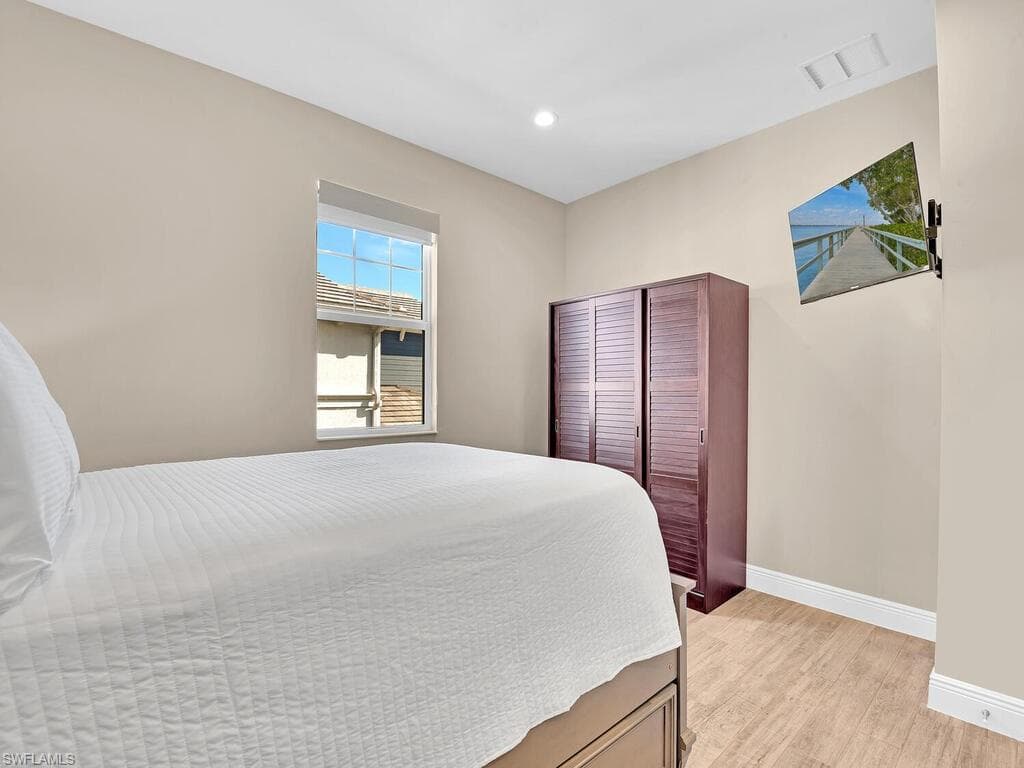 2561 Seychelles DR 308-16