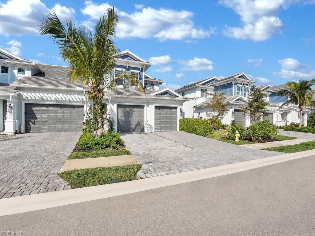 2561 Seychelles DR 308-22